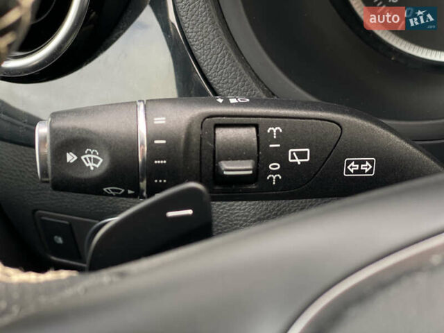 Серый Мерседес Б-класс, объемом двигателя 0 л и пробегом 115 тыс. км за 10999 $, фото 62 на Automoto.ua