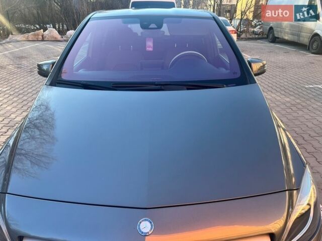 Серый Мерседес Б-класс, объемом двигателя 0 л и пробегом 114 тыс. км за 10600 $, фото 16 на Automoto.ua