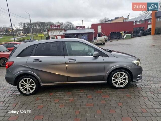 Сірий Мерседес Б-клас, об'ємом двигуна 0 л та пробігом 127 тис. км за 11300 $, фото 2 на Automoto.ua