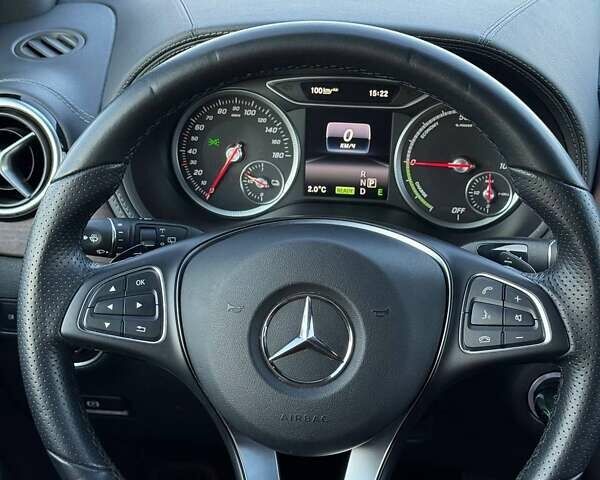 Сірий Мерседес Б-клас, об'ємом двигуна 0 л та пробігом 110 тис. км за 10400 $, фото 9 на Automoto.ua