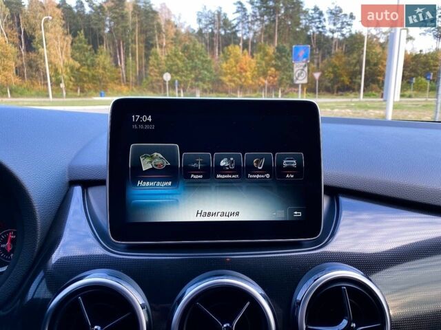 Сірий Мерседес Б-клас, об'ємом двигуна 0 л та пробігом 170 тис. км за 9999 $, фото 16 на Automoto.ua
