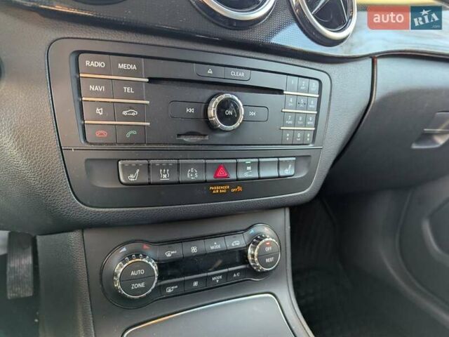 Серый Мерседес Б-класс, объемом двигателя 0 л и пробегом 143 тыс. км за 8999 $, фото 41 на Automoto.ua