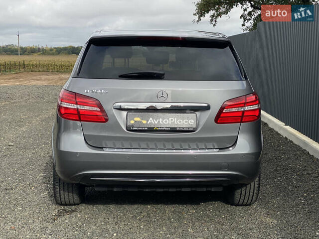 Серый Мерседес Б-класс, объемом двигателя 0 л и пробегом 115 тыс. км за 10999 $, фото 69 на Automoto.ua