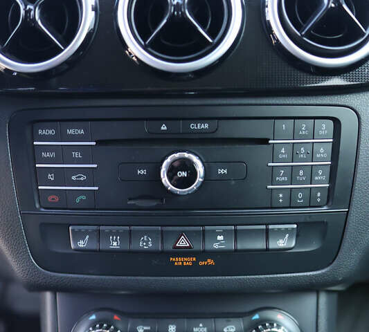 Серый Мерседес Б-класс, объемом двигателя 0 л и пробегом 128 тыс. км за 10499 $, фото 24 на Automoto.ua