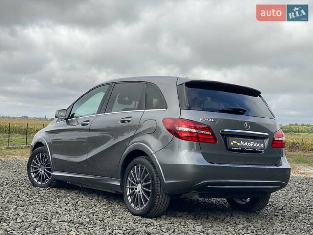 Серый Мерседес Б-класс, объемом двигателя 0 л и пробегом 115 тыс. км за 10999 $, фото 74 на Automoto.ua