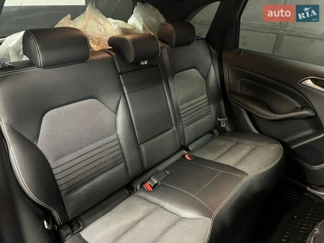 Сірий Мерседес Б-клас, об'ємом двигуна 0 л та пробігом 59 тис. км за 8800 $, фото 18 на Automoto.ua