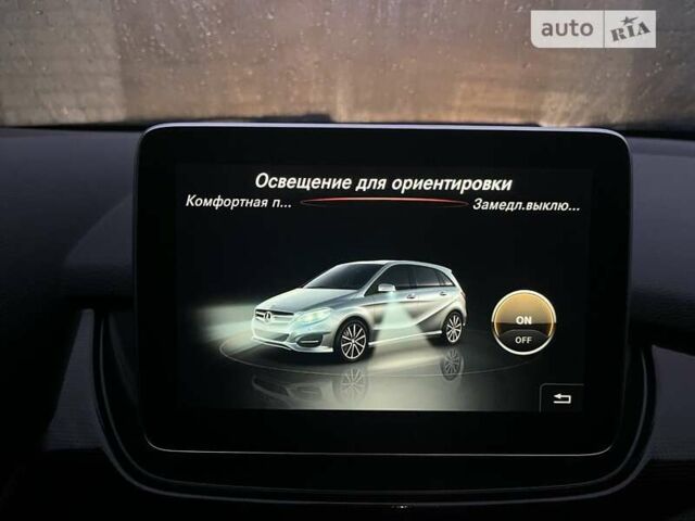 Сірий Мерседес Б-клас, об'ємом двигуна 0 л та пробігом 80 тис. км за 13800 $, фото 16 на Automoto.ua