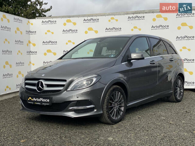 Серый Мерседес Б-класс, объемом двигателя 0 л и пробегом 115 тыс. км за 10999 $, фото 105 на Automoto.ua