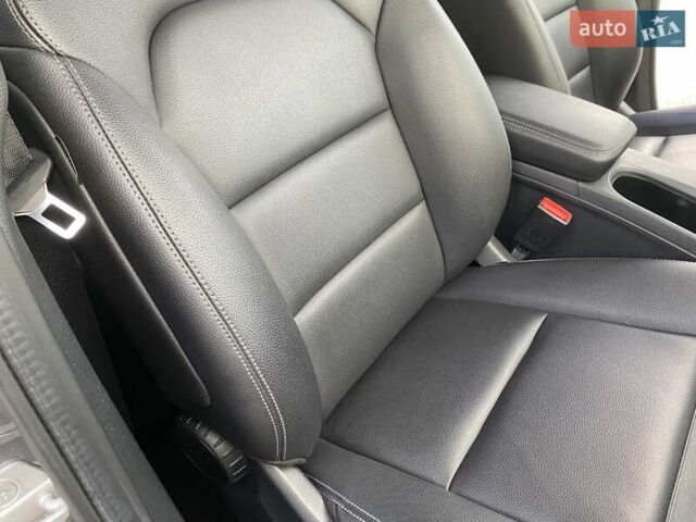 Серый Мерседес Б-класс, объемом двигателя 0 л и пробегом 147 тыс. км за 10900 $, фото 56 на Automoto.ua