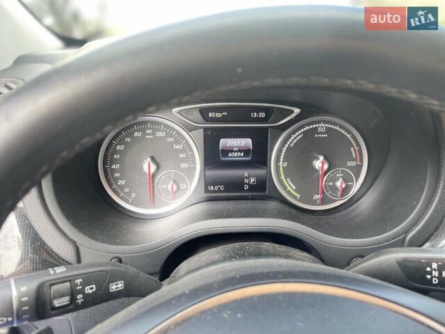 Серый Мерседес Б-класс, объемом двигателя 0 л и пробегом 65 тыс. км за 9300 $, фото 8 на Automoto.ua