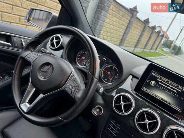 Сірий Мерседес Б-клас, об'ємом двигуна 0 л та пробігом 82 тис. км за 12800 $, фото 23 на Automoto.ua