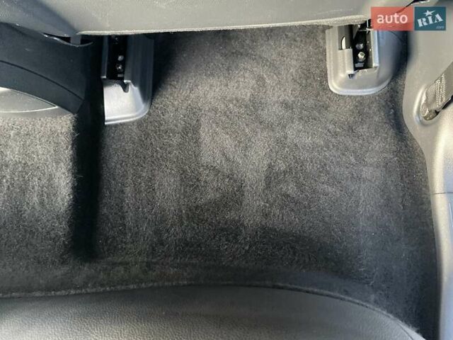 Серый Мерседес Б-класс, объемом двигателя 0 л и пробегом 147 тыс. км за 10900 $, фото 53 на Automoto.ua