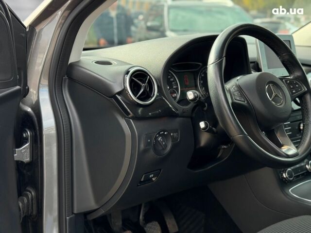 Серый Мерседес Б-класс, объемом двигателя 2 л и пробегом 149 тыс. км за 14480 $, фото 21 на Automoto.ua