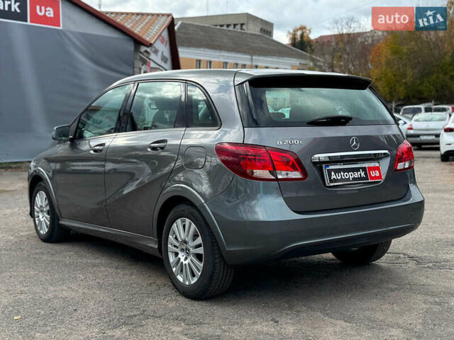 Мерседес Б-класс 2017 в Виннице на Automoto.ua Серый Мерседес Б-класс, объемом двигателя 2 л и пробегом 149 тыс. км за 14480 $, фото 6 на Automoto.ua