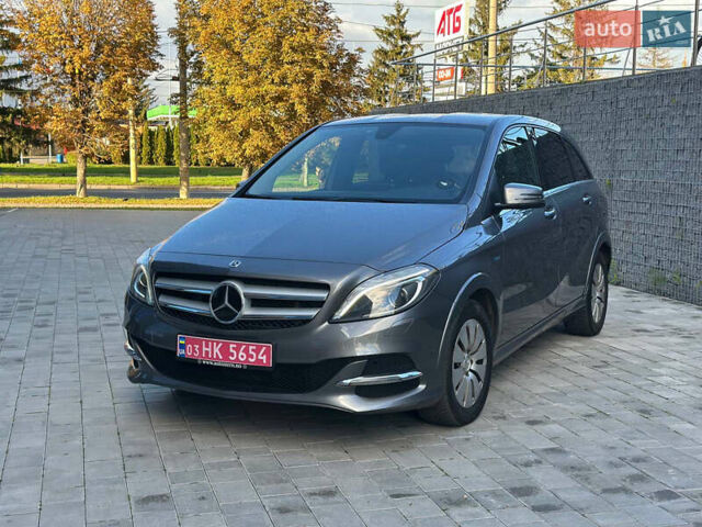 Сірий Мерседес Б-клас, об'ємом двигуна 0 л та пробігом 93 тис. км за 9700 $, фото 6 на Automoto.ua