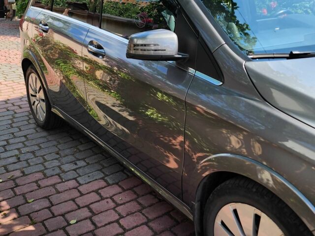 Сірий Мерседес Б-клас, об'ємом двигуна 0 л та пробігом 61 тис. км за 11500 $, фото 2 на Automoto.ua