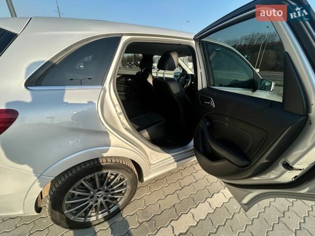 Серый Мерседес Б-класс, объемом двигателя 0 л и пробегом 98 тыс. км за 9900 $, фото 23 на Automoto.ua