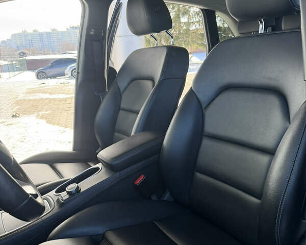 Серый Мерседес Б-класс, объемом двигателя 0 л и пробегом 99 тыс. км за 8950 $, фото 16 на Automoto.ua