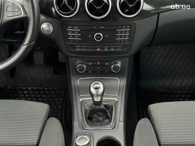 Серый Мерседес Б-класс, объемом двигателя 2 л и пробегом 149 тыс. км за 14480 $, фото 41 на Automoto.ua