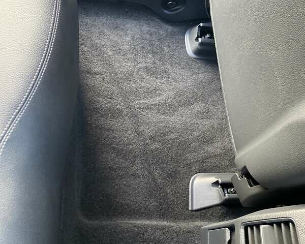 Серый Мерседес Б-класс, объемом двигателя 0 л и пробегом 147 тыс. км за 10900 $, фото 54 на Automoto.ua