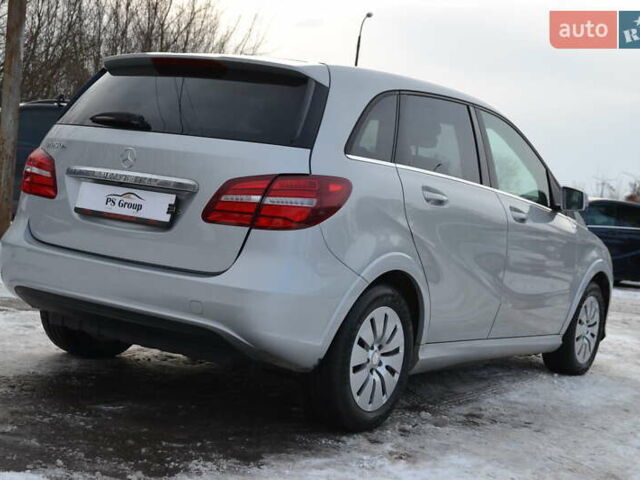 Серый Мерседес Б-класс, объемом двигателя 0 л и пробегом 80 тыс. км за 10450 $, фото 8 на Automoto.ua