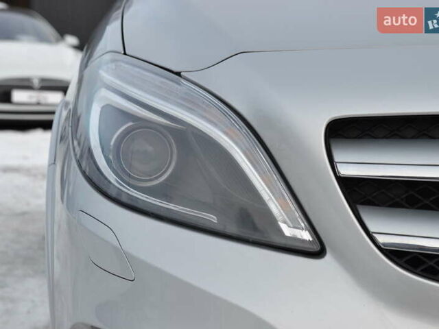 Серый Мерседес Б-класс, объемом двигателя 0 л и пробегом 80 тыс. км за 10450 $, фото 31 на Automoto.ua