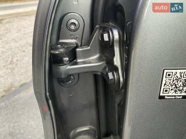 Серый Мерседес Б-класс, объемом двигателя 0 л и пробегом 147 тыс. км за 10900 $, фото 91 на Automoto.ua