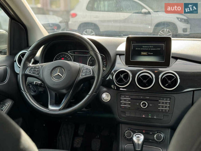 Мерседес Б-класс 2017 в Виннице на Automoto.ua Серый Мерседес Б-класс, объемом двигателя 2 л и пробегом 149 тыс. км за 14480 $, фото 39 на Automoto.ua