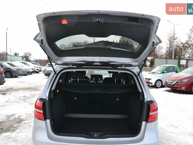 Серый Мерседес Б-класс, объемом двигателя 0 л и пробегом 80 тыс. км за 10450 $, фото 19 на Automoto.ua