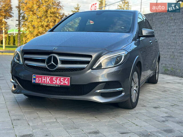 Сірий Мерседес Б-клас, об'ємом двигуна 0 л та пробігом 93 тис. км за 9700 $, фото 4 на Automoto.ua