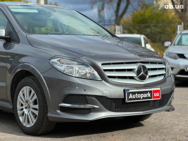 Серый Мерседес Б-класс, объемом двигателя 2 л и пробегом 149 тыс. км за 14480 $, фото 14 на Automoto.ua