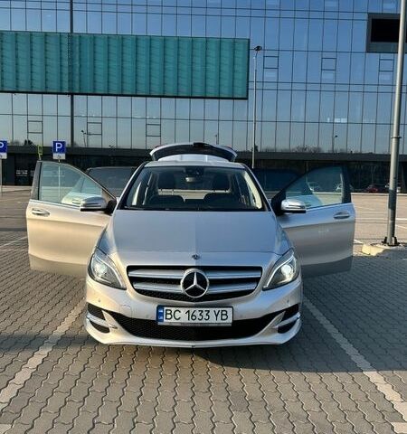 Серый Мерседес Б-класс, объемом двигателя 0 л и пробегом 98 тыс. км за 9900 $, фото 51 на Automoto.ua