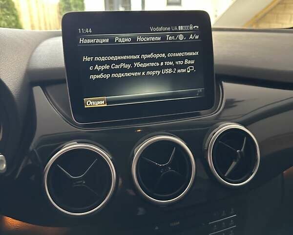 Серый Мерседес Б-класс, объемом двигателя 0 л и пробегом 72 тыс. км за 14300 $, фото 11 на Automoto.ua