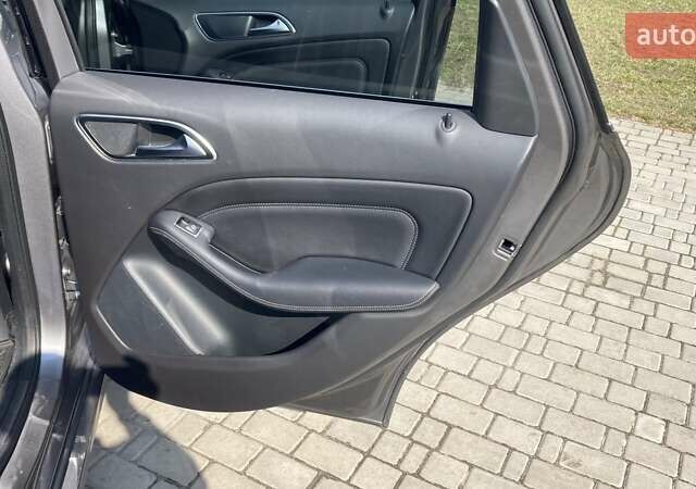 Серый Мерседес Б-класс, объемом двигателя 0 л и пробегом 134 тыс. км за 10199 $, фото 6 на Automoto.ua