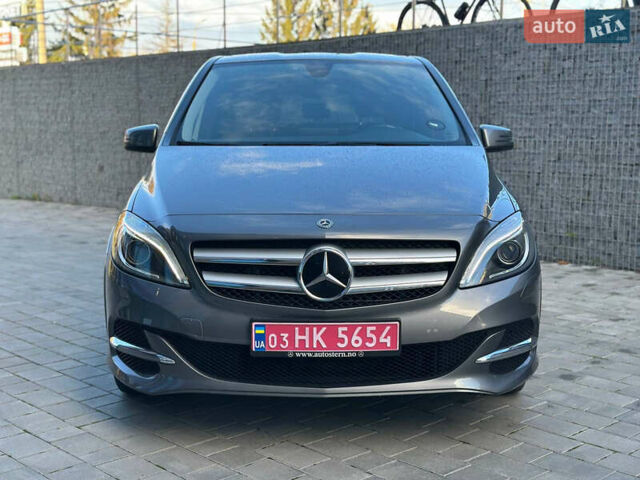 Сірий Мерседес Б-клас, об'ємом двигуна 0 л та пробігом 93 тис. км за 9700 $, фото 3 на Automoto.ua