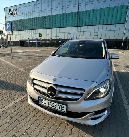 Серый Мерседес Б-класс, объемом двигателя 0 л и пробегом 98 тыс. км за 9900 $, фото 41 на Automoto.ua