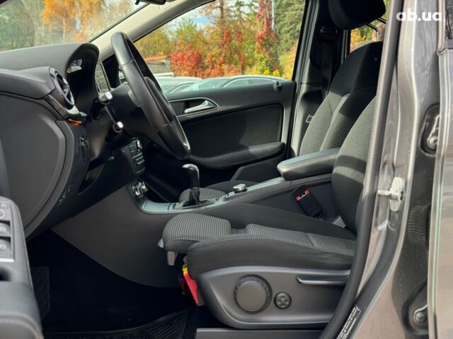 Серый Мерседес Б-класс, объемом двигателя 2 л и пробегом 149 тыс. км за 14480 $, фото 22 на Automoto.ua