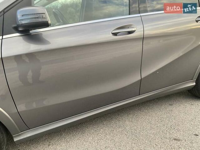 Серый Мерседес Б-класс, объемом двигателя 0 л и пробегом 147 тыс. км за 10900 $, фото 87 на Automoto.ua