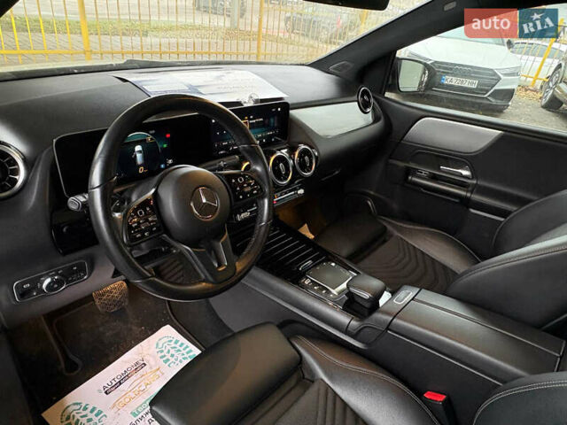 Серый Мерседес Б-класс, объемом двигателя 1.3 л и пробегом 52 тыс. км за 18000 $, фото 15 на Automoto.ua