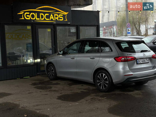 Серый Мерседес Б-класс, объемом двигателя 1.3 л и пробегом 52 тыс. км за 18000 $, фото 10 на Automoto.ua