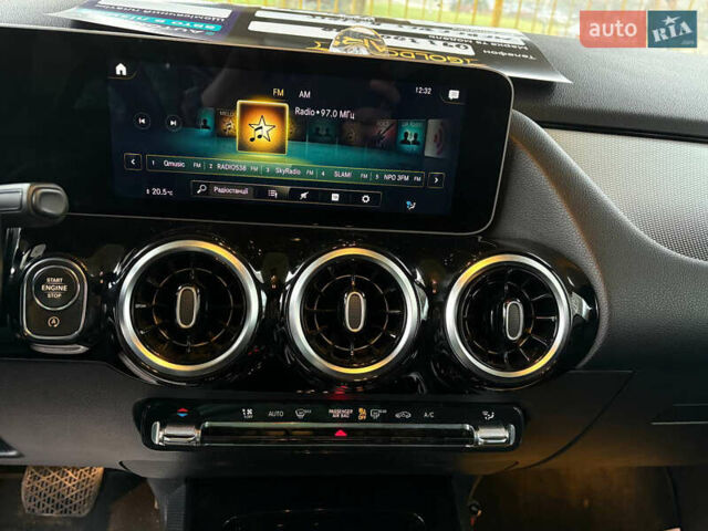 Серый Мерседес Б-класс, объемом двигателя 1.3 л и пробегом 52 тыс. км за 18000 $, фото 14 на Automoto.ua