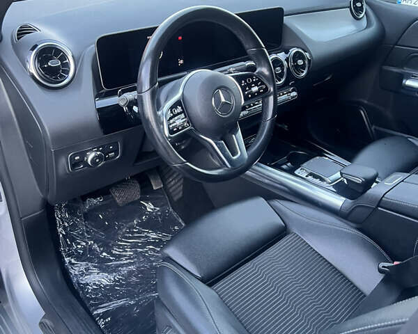 Сірий Мерседес Б-клас, об'ємом двигуна 2 л та пробігом 185 тис. км за 22500 $, фото 16 на Automoto.ua