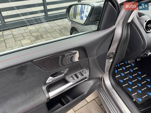 Серый Мерседес Б-класс, объемом двигателя 1.3 л и пробегом 73 тыс. км за 30500 $, фото 14 на Automoto.ua