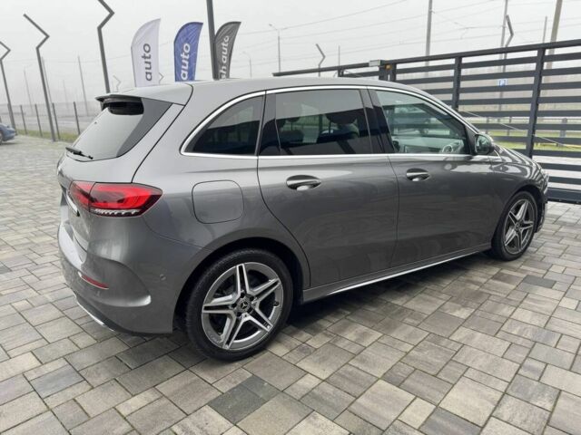 Серый Мерседес Б-класс, объемом двигателя 2 л и пробегом 50 тыс. км за 30500 $, фото 2 на Automoto.ua