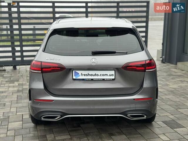 Серый Мерседес Б-класс, объемом двигателя 1.3 л и пробегом 73 тыс. км за 30500 $, фото 11 на Automoto.ua