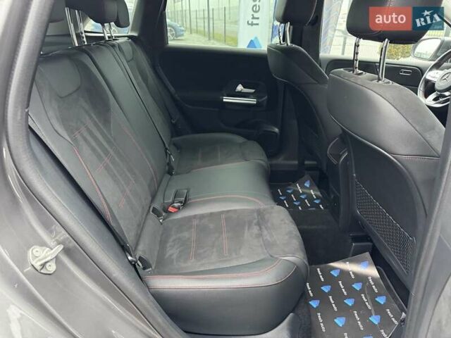 Серый Мерседес Б-класс, объемом двигателя 1.3 л и пробегом 73 тыс. км за 30500 $, фото 32 на Automoto.ua