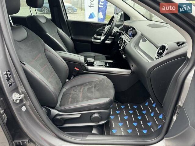 Серый Мерседес Б-класс, объемом двигателя 1.3 л и пробегом 73 тыс. км за 30500 $, фото 35 на Automoto.ua