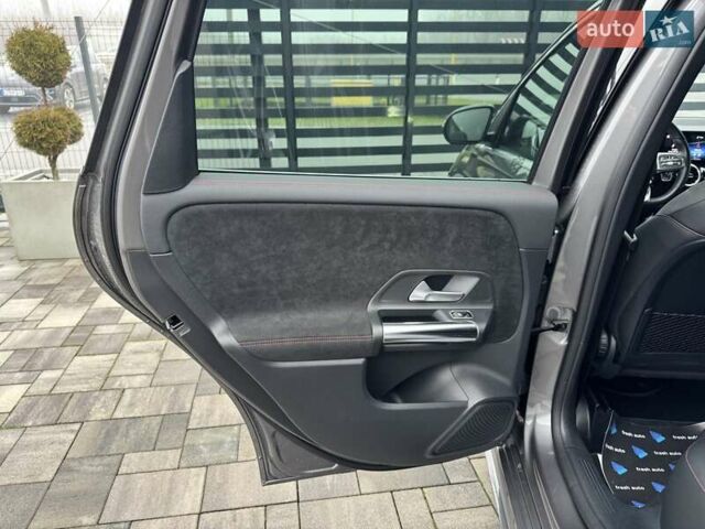 Серый Мерседес Б-класс, объемом двигателя 1.3 л и пробегом 73 тыс. км за 30500 $, фото 28 на Automoto.ua