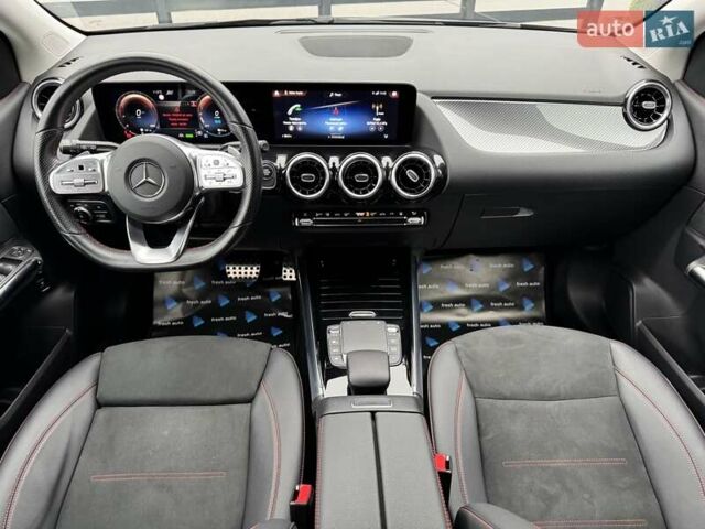 Серый Мерседес Б-класс, объемом двигателя 1.3 л и пробегом 73 тыс. км за 30500 $, фото 3 на Automoto.ua