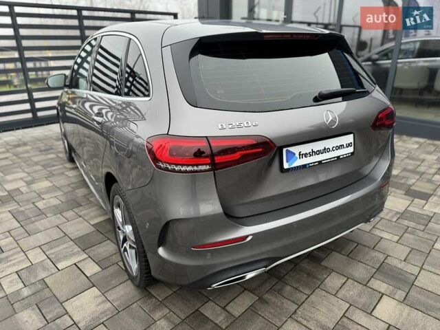 Серый Мерседес Б-класс, объемом двигателя 1.3 л и пробегом 73 тыс. км за 30500 $, фото 9 на Automoto.ua